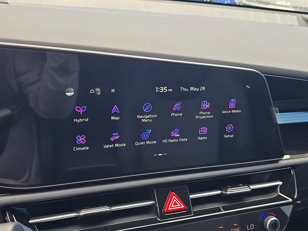 New 2026 Kia Niro EX FWD image 22