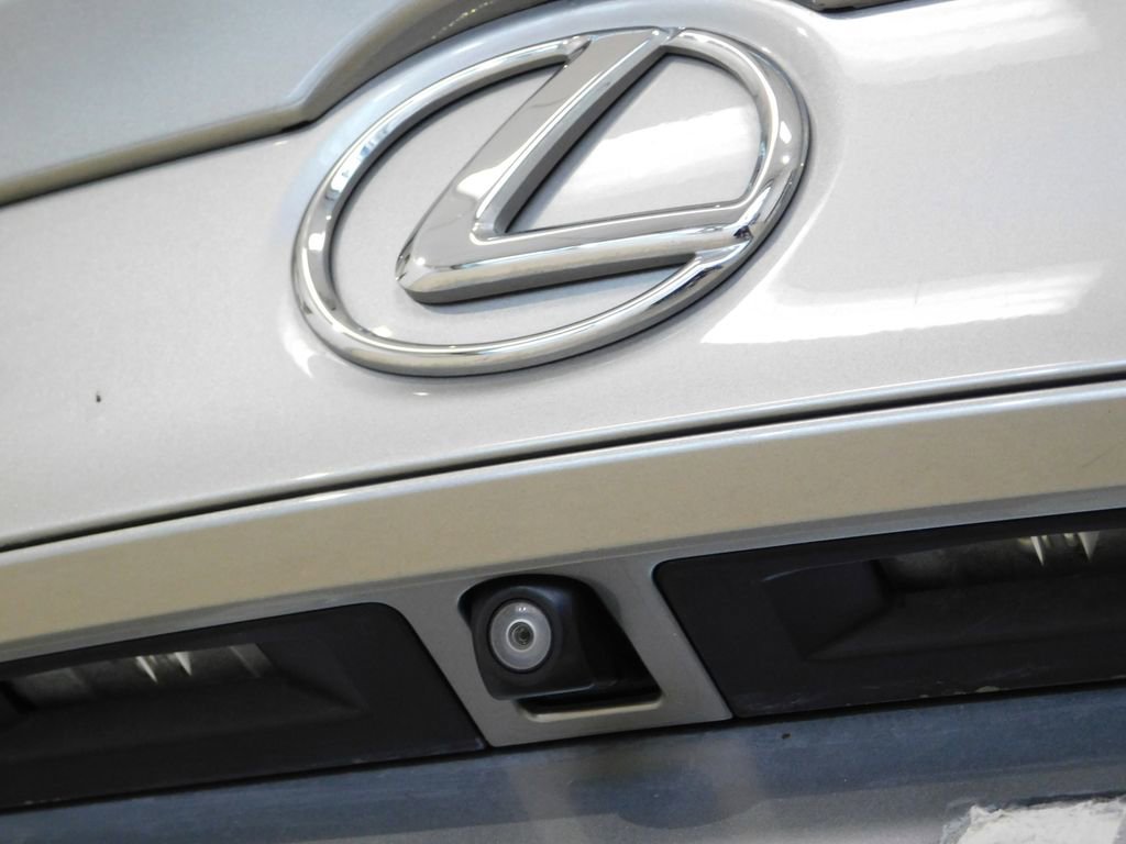 Used 2018 Lexus IS 300 F Sport w/ F Sport Package image 81