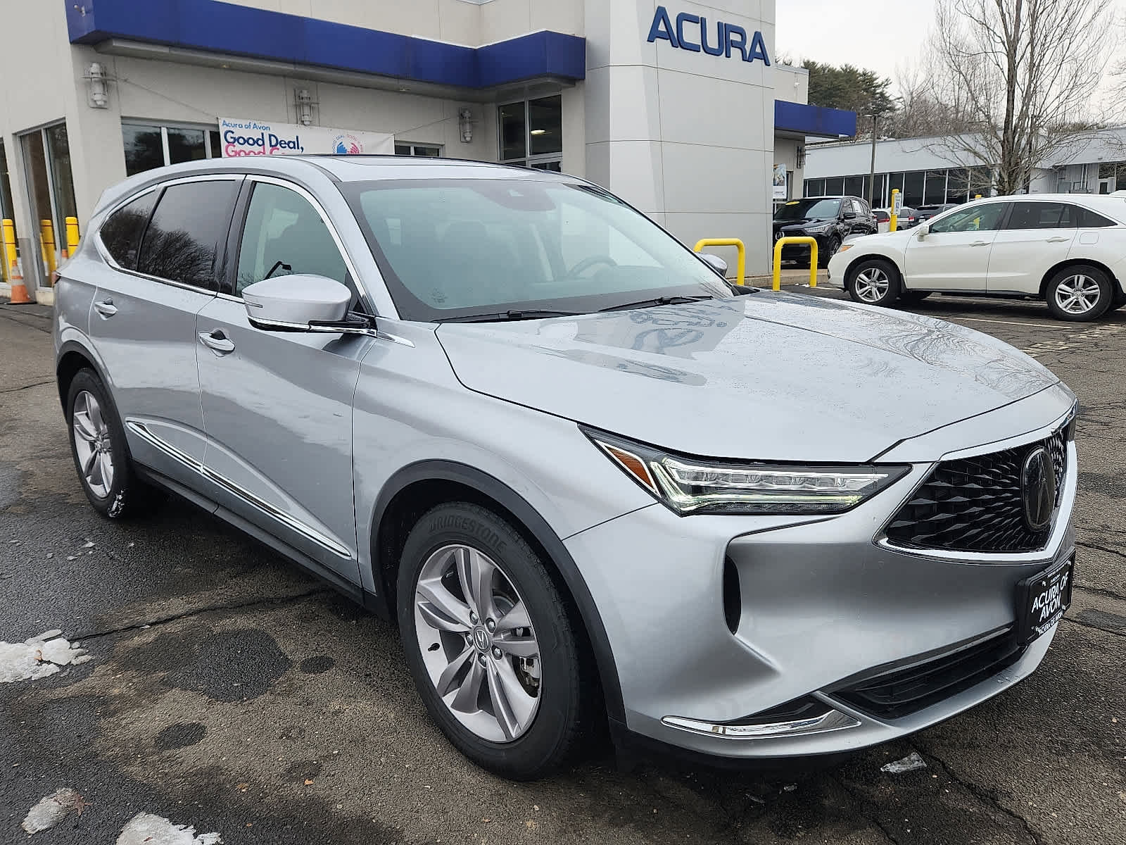 Used 2023 Acura MDX SH-AWD image 4