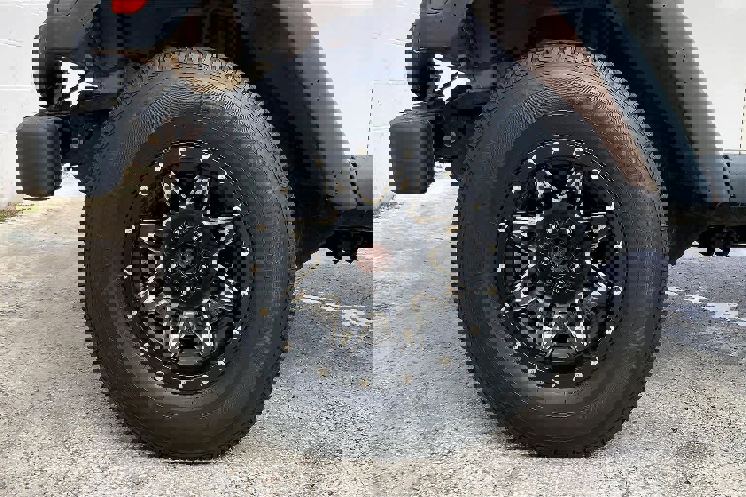 Used 2004 Jeep Wrangler Sport image 8