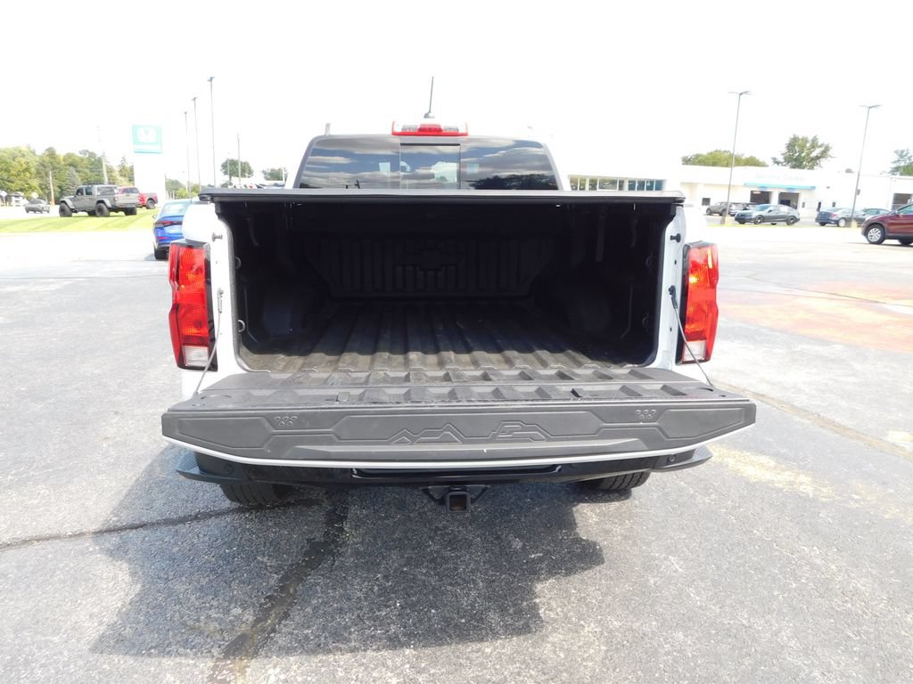 Used 2025 Chevrolet Colorado Trail Boss AWD/4WD image 7