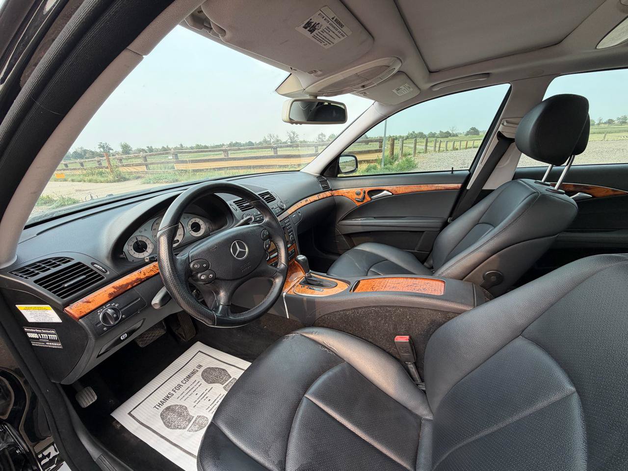Used 2009 Mercedes-Benz E 350 4MATIC Sedan image 10
