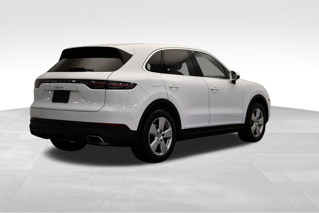 Used 2023 Porsche Cayenne image 7