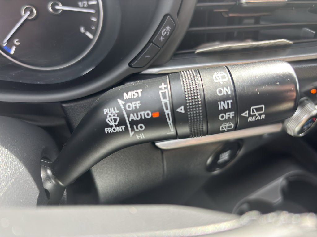 Used 2022 MAZDA CX-30 AWD 2.5 S w/ Select Package image 27