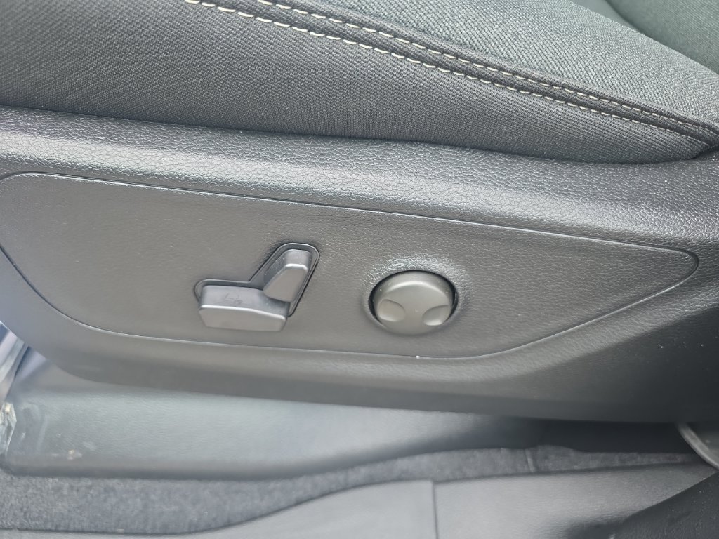 New 2026 RAM 1500 Big Horn w/ Night Edition AWD/4WD image 13