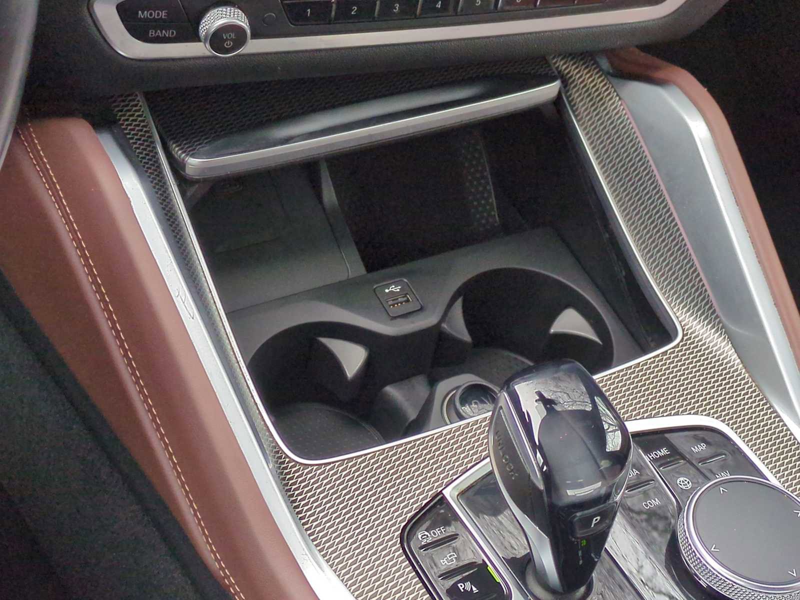 Used 2021 BMW X6 xDrive40i w/ M Sport Package image 33