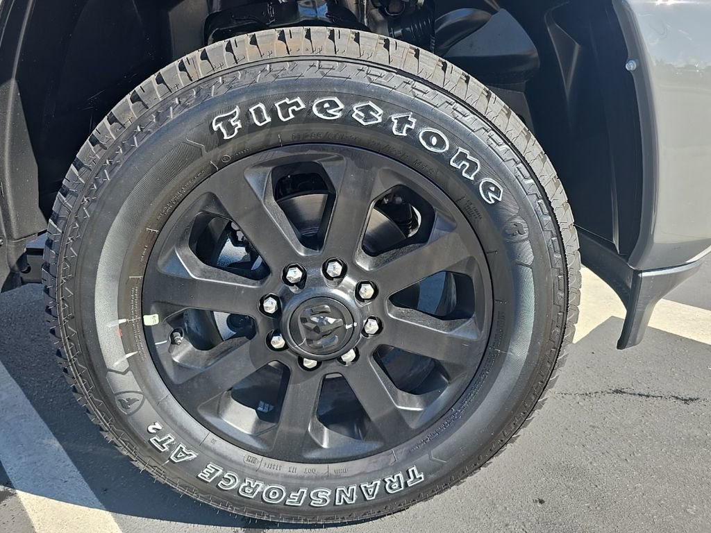 New 2026 RAM 3500 Big Horn AWD/4WD image 4