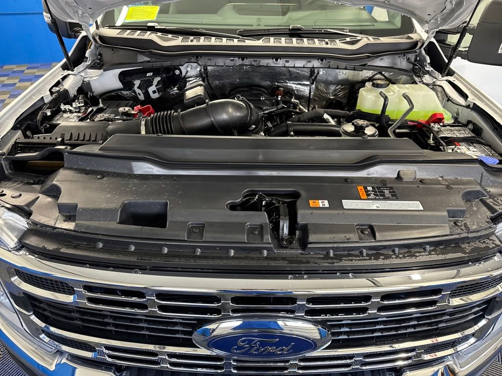 New 2026 Ford F350 XL w/ XL Chrome Package RWD image 22