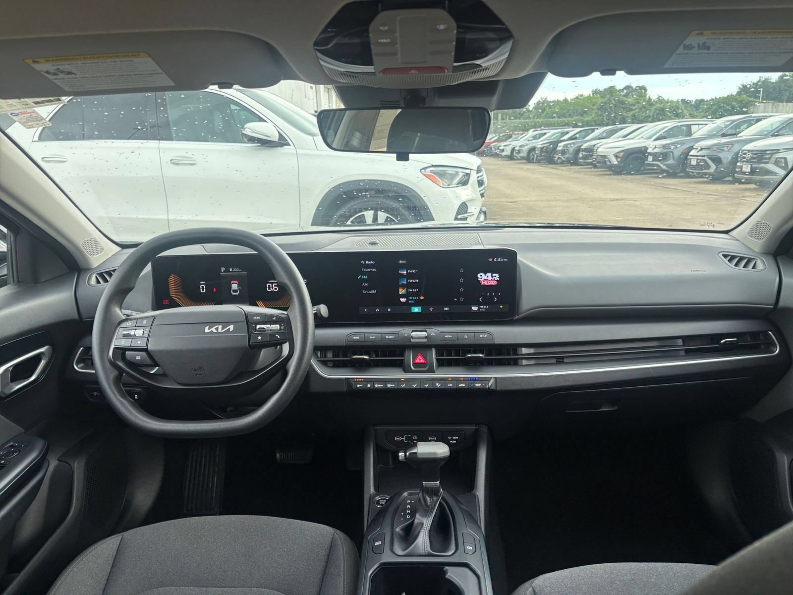 Used 2025 Kia K4 FWD image 31
