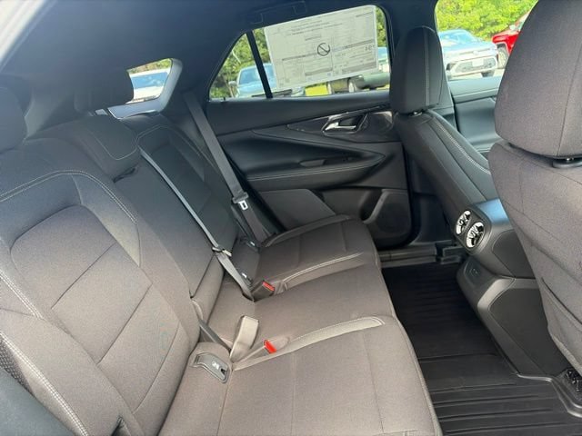 New 2026 Chevrolet Blazer EV LT AWD/4WD image 33