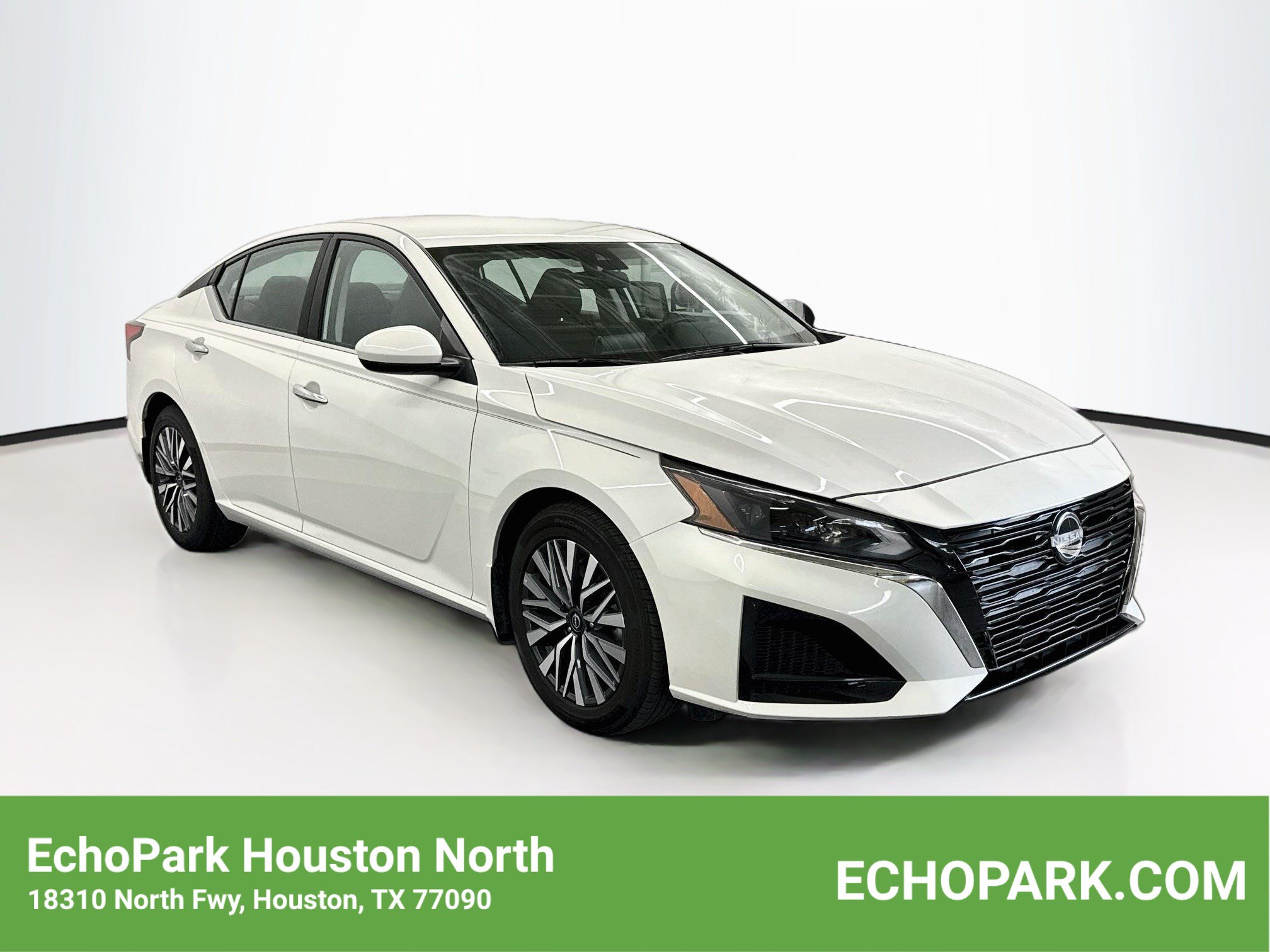 Used 2023 Nissan Altima 2.5 SV