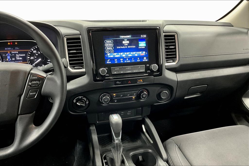 Used 2024 Nissan Frontier SV AWD/4WD image 8