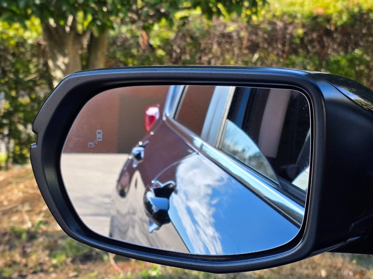 Used 2017 Honda CR-V Touring image 9