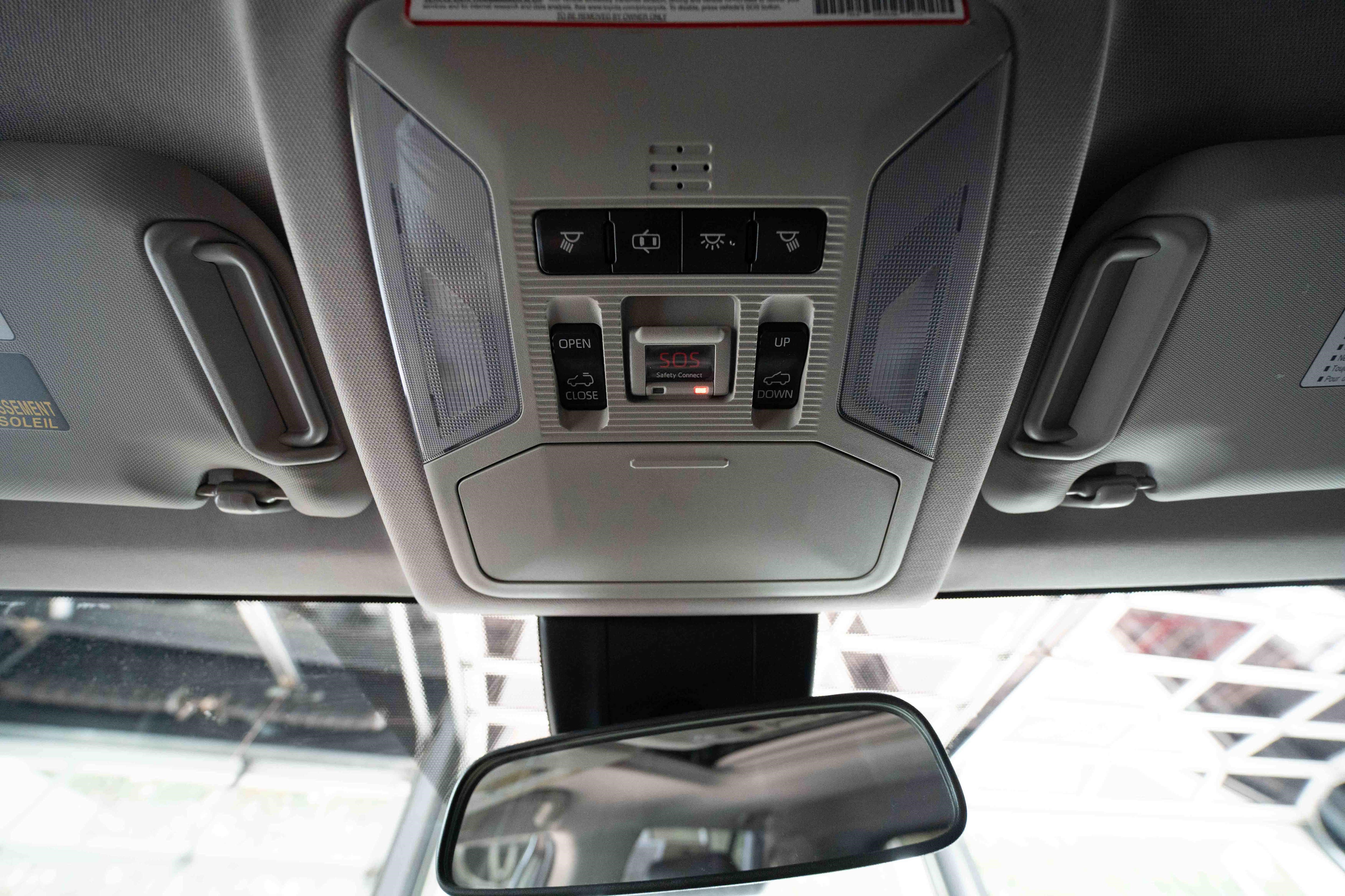 Used 2019 Toyota RAV4 XLE Premium w/ All Weather Liner Package AWD/4WD image 18