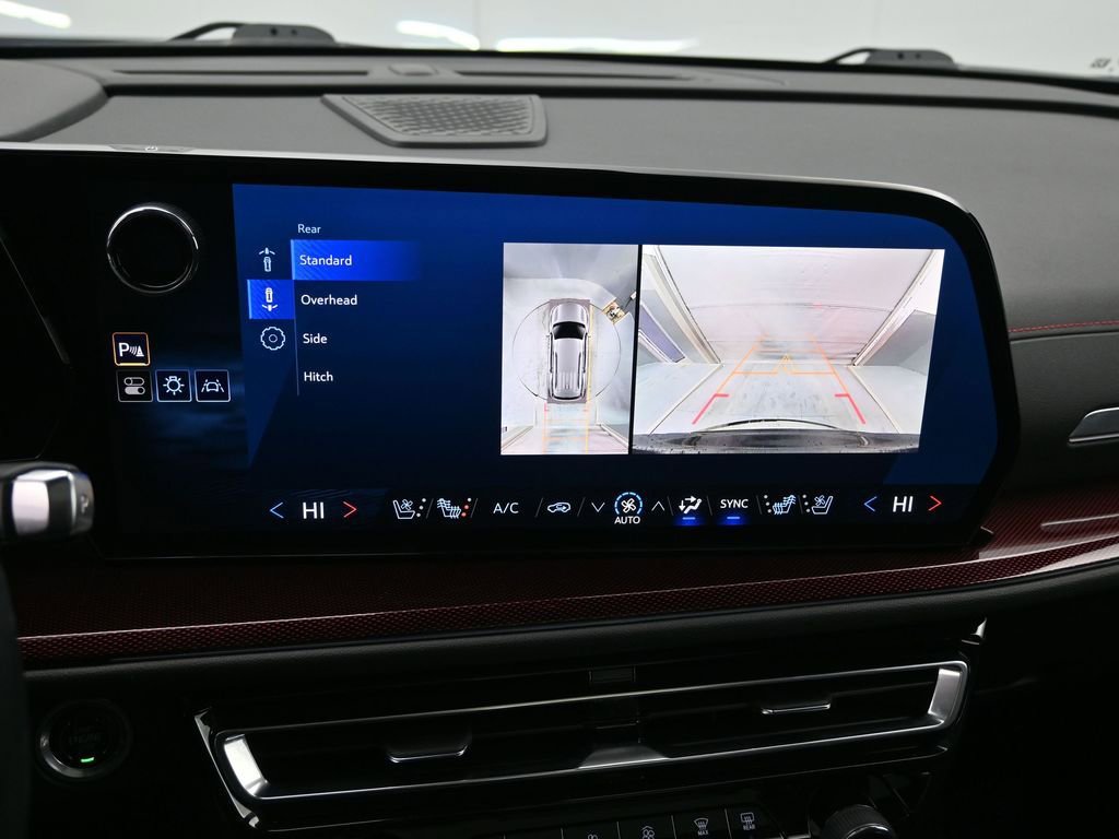 Used 2024 Chevrolet Traverse RS w/ LPO, Floor Liner Package image 17