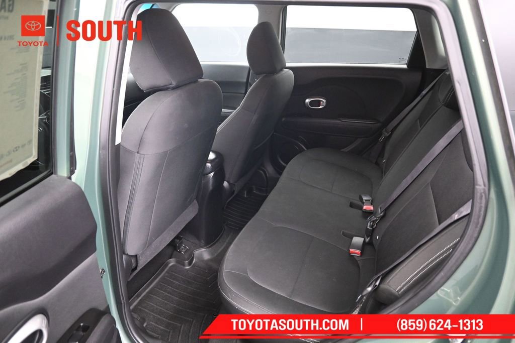Used 2014 Kia Soul FWD image 10