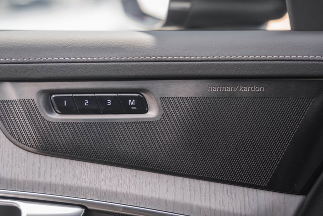 New 2026 Volvo XC90 B6 Ultra w/ Protection Package Premier image 39