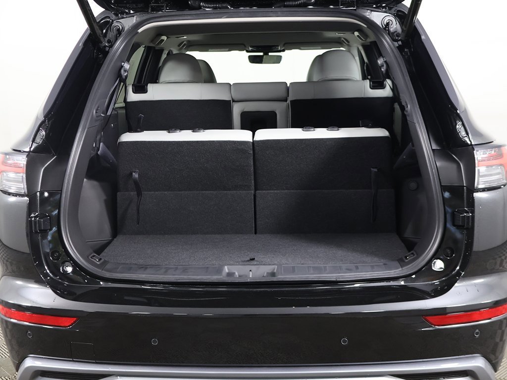 New 2025 Mitsubishi Outlander SEL image 22