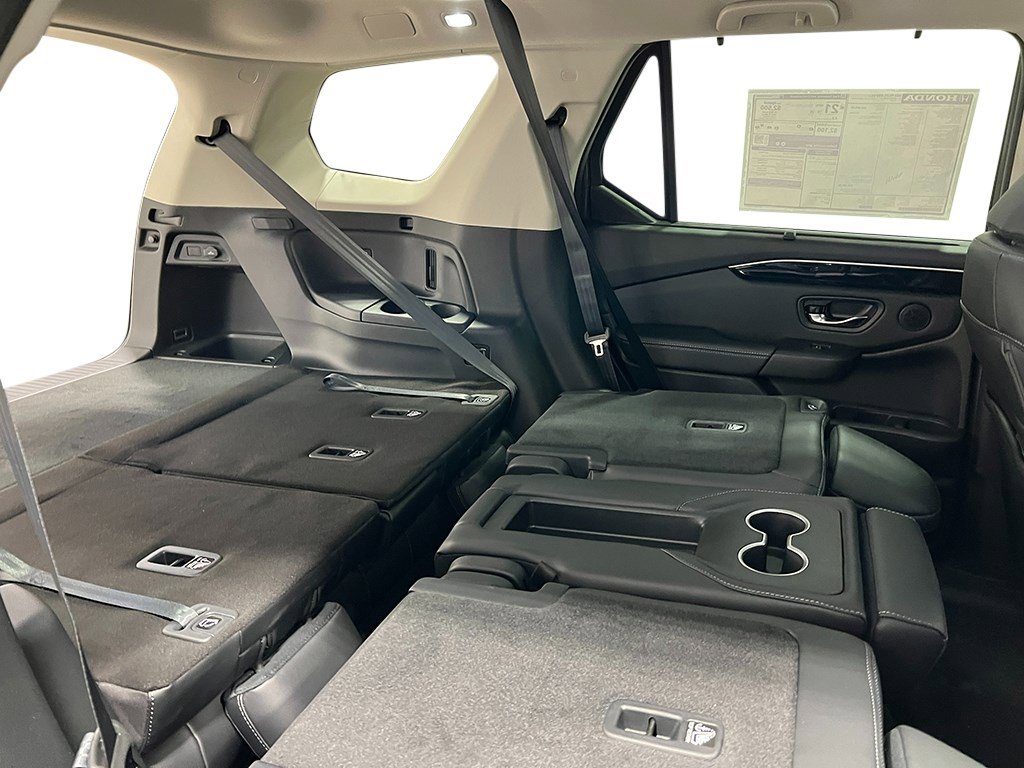 New 2025 Honda Pilot EX-L image 33