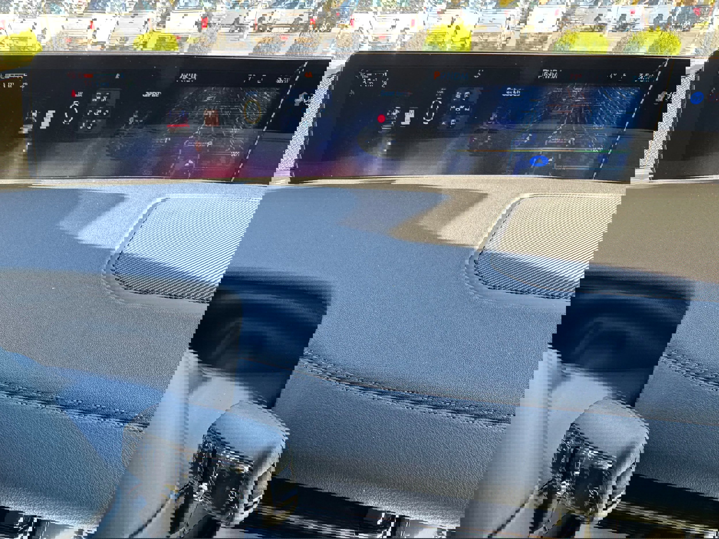 New 2025 Lincoln Navigator L Reserve w/ Jet Appearance Package image 27