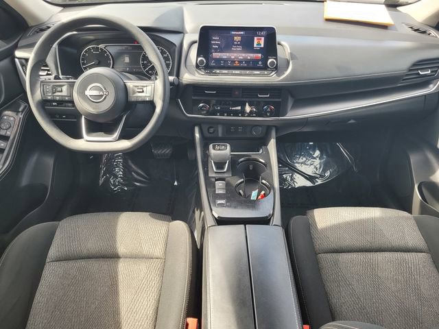 Certified 2024 Nissan Rogue SV image 16