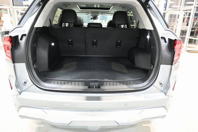 New 2026 GMC Terrain Denali w/ LPO, Floor Liner Package image 30