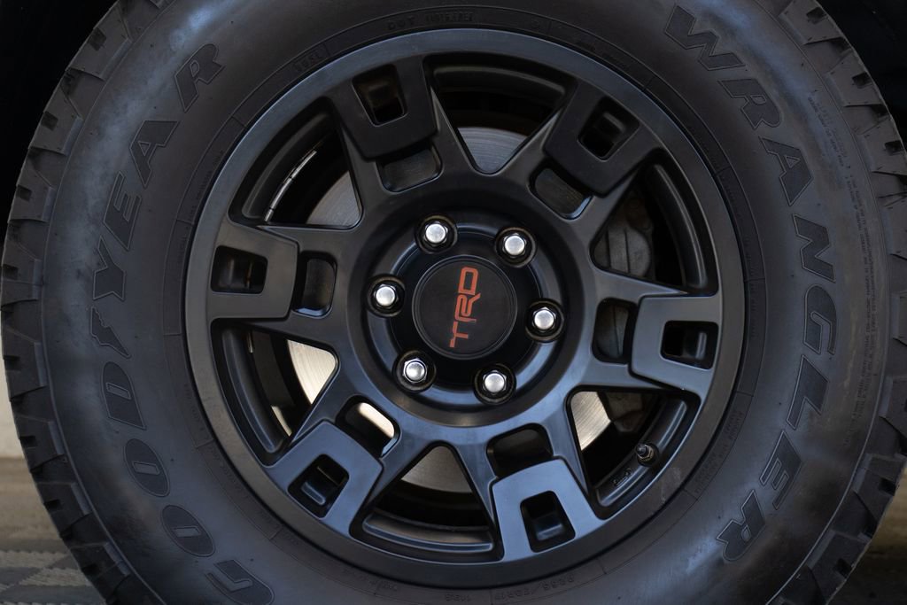 Used 2015 Toyota 4Runner TRD Pro image 10