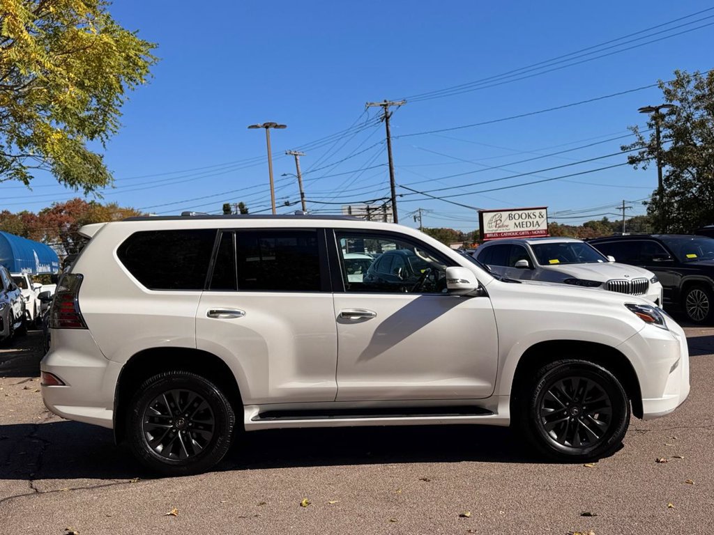 Used 2023 Lexus GX 460 Premium w/ Premium Package AWD/4WD image 7