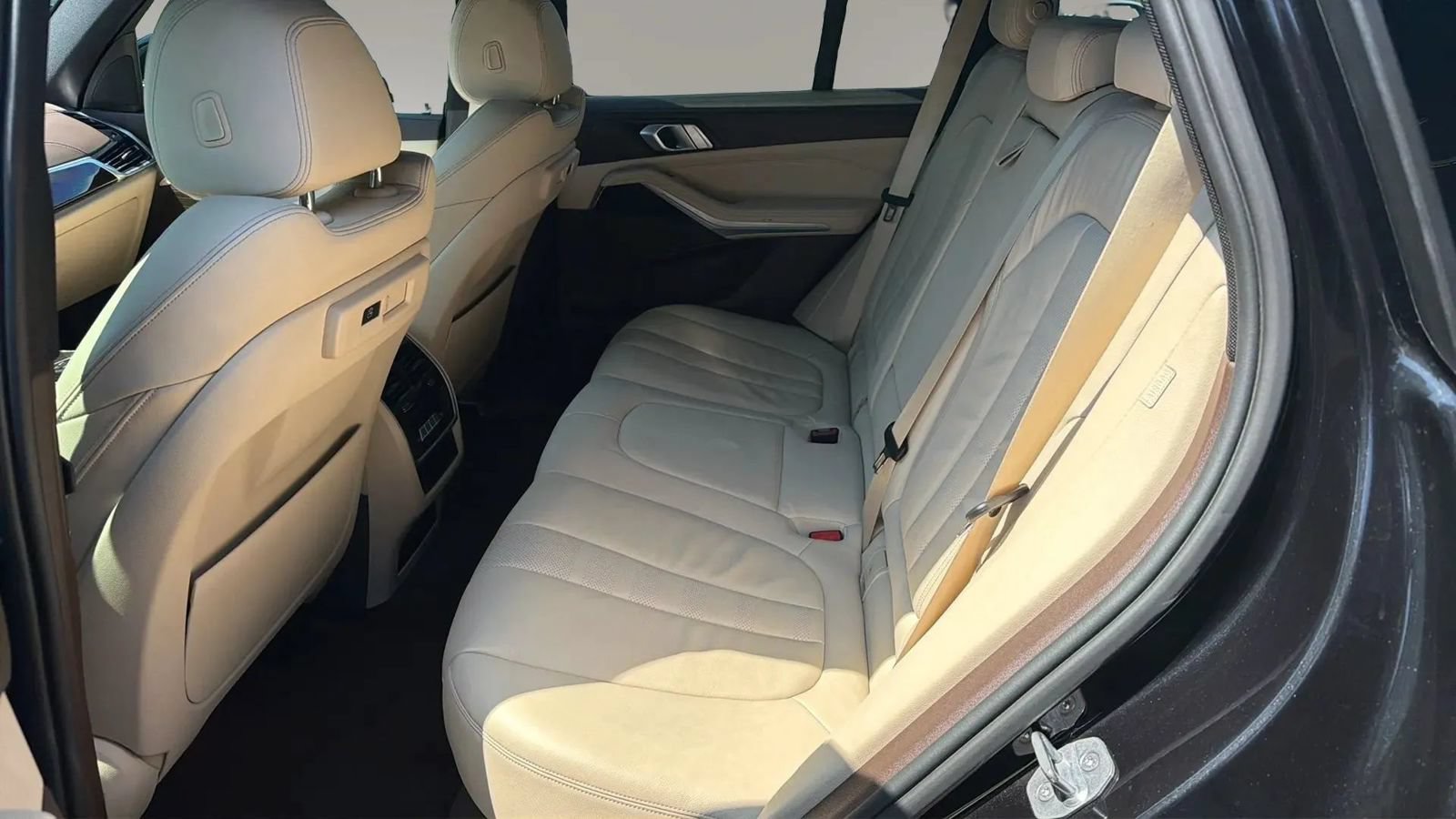 Used 2019 BMW X5 xDrive40i w/ Convenience Package AWD/4WD image 8