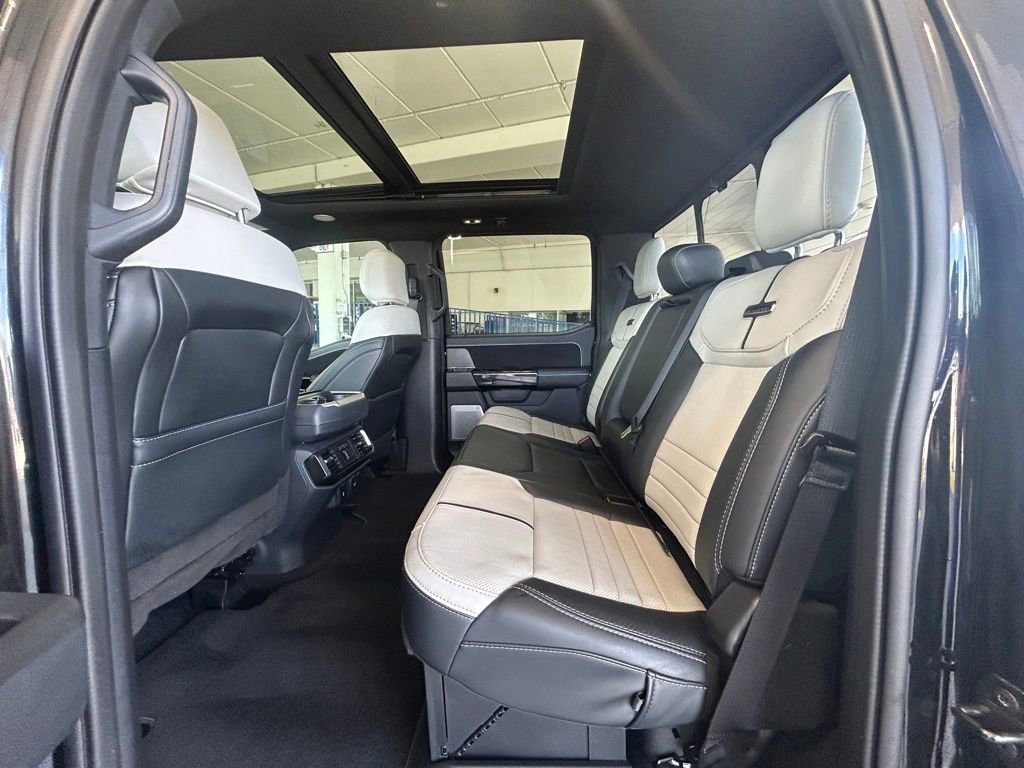 Used 2023 Ford F150 Lightning Platinum image 38