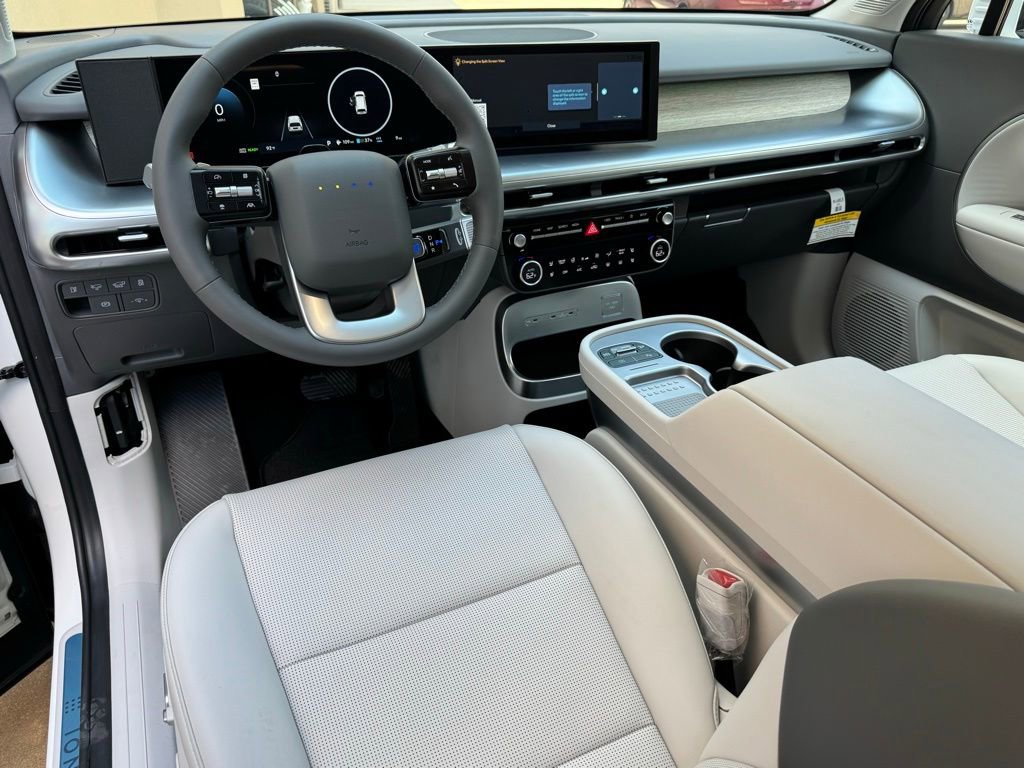 New 2026 Hyundai Ioniq 9 SEL image 2