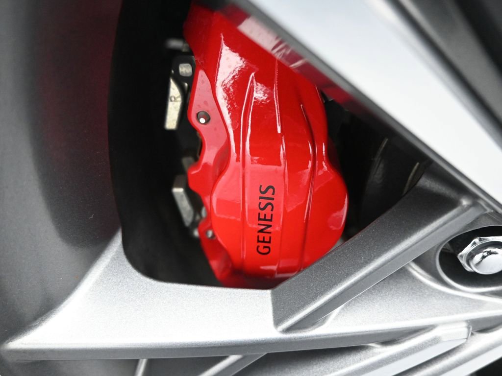 Used 2025 Genesis G70 3.3T Advanced w/ Sport Prestige Package image 48