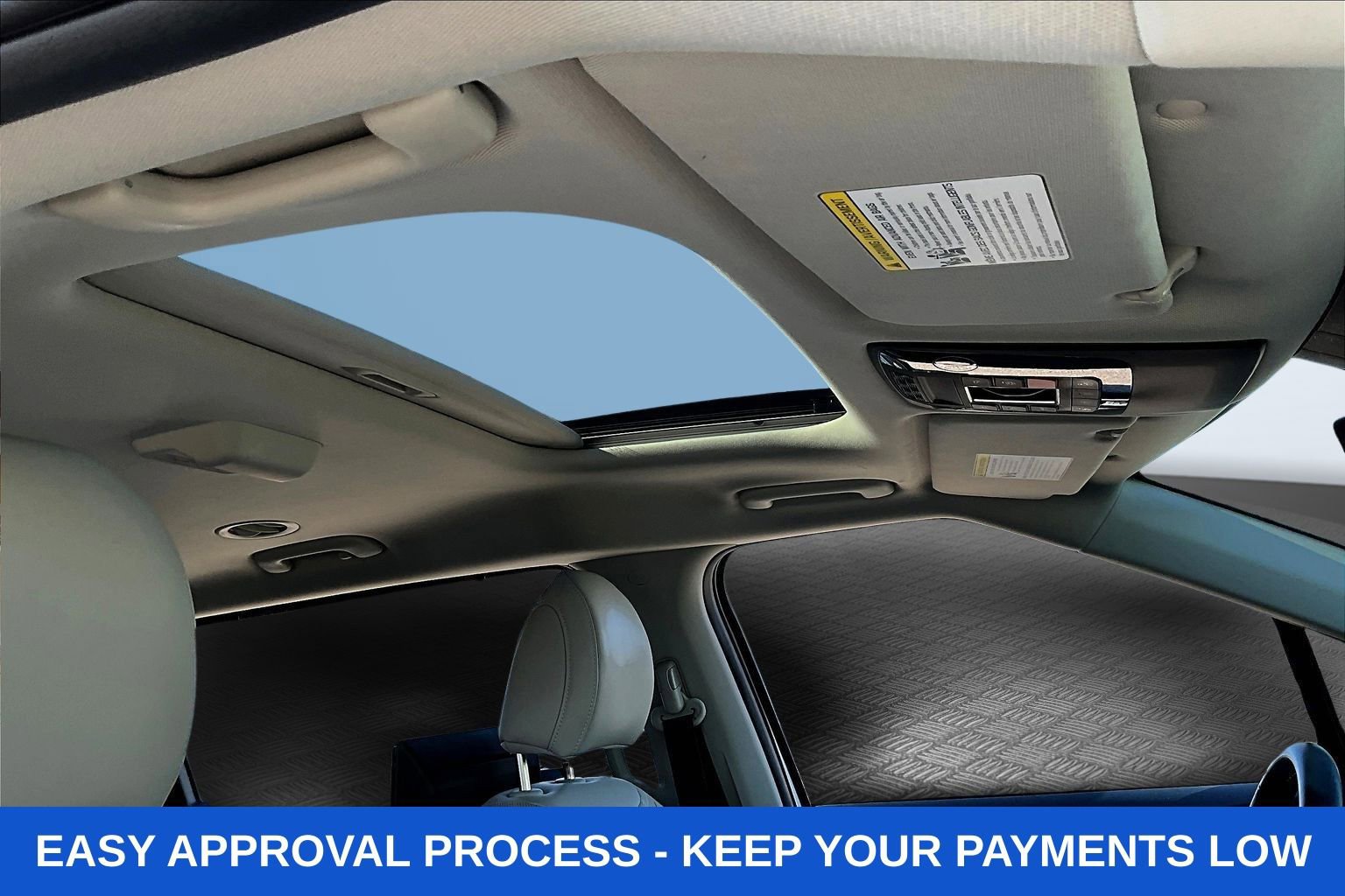 Used 2025 Kia Carnival SX image 37