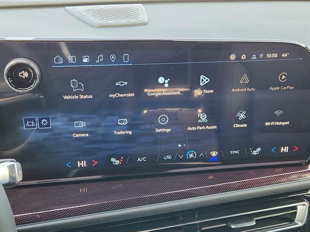 New 2026 Chevrolet Traverse Z71 w/ Enhanced Driving Package image 14