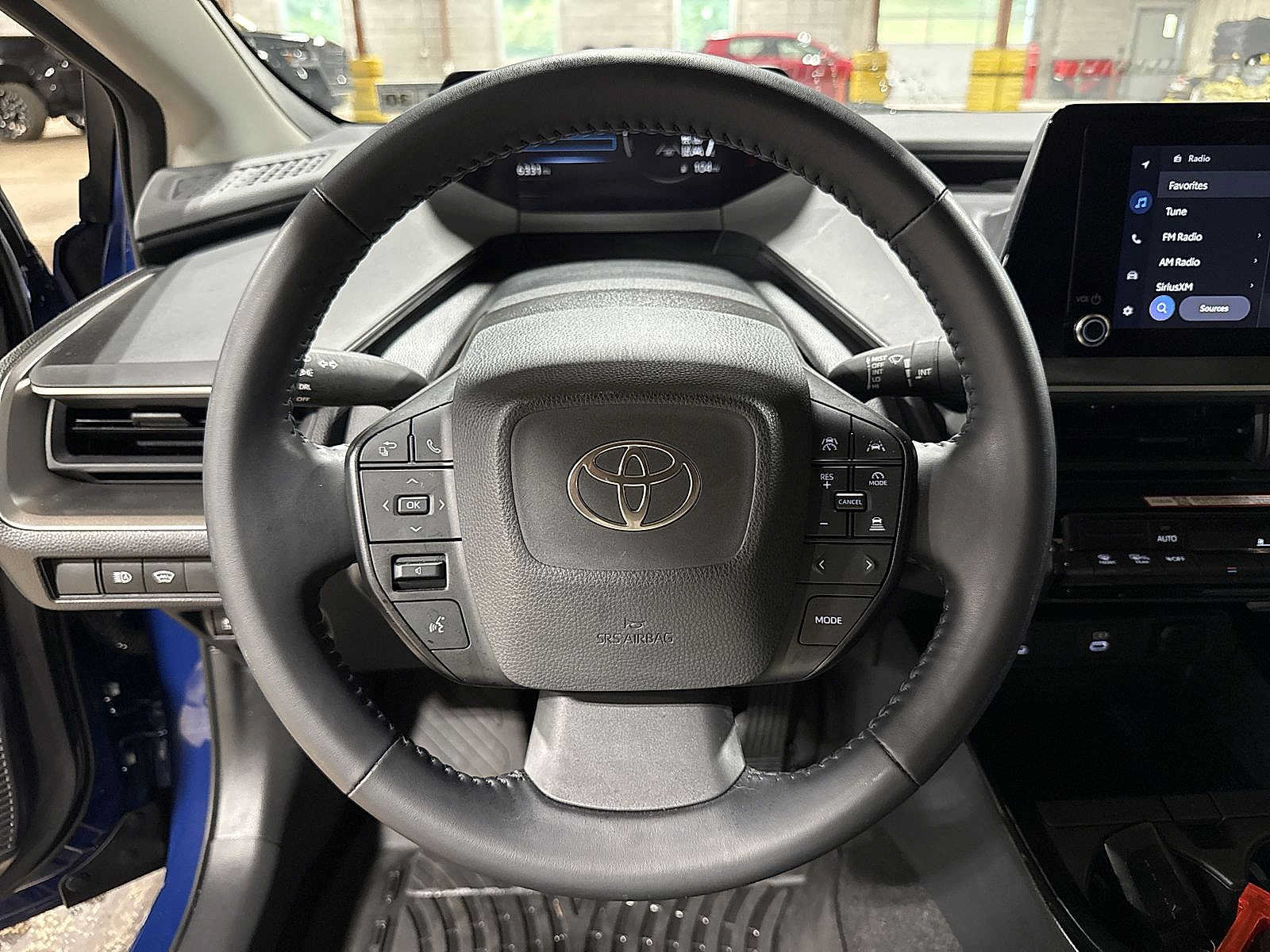 Certified 2024 Toyota Prius LE AWD/4WD image 17