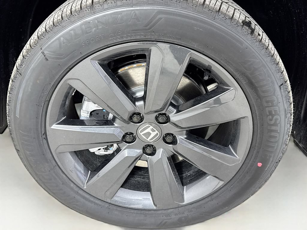 New 2026 Honda Pilot Sport image 40