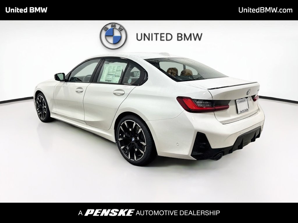 New 2026 BMW 330i Sedan w/ M Sport Package RWD image 7