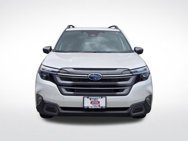 Used 2025 Subaru Forester Limited AWD/4WD image 4