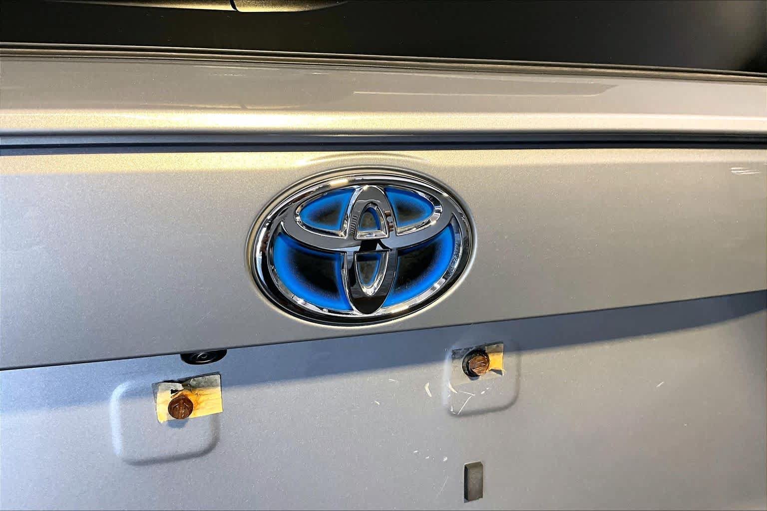 Used 2023 Toyota RAV4 XLE w/ Convenience Package AWD/4WD image 33