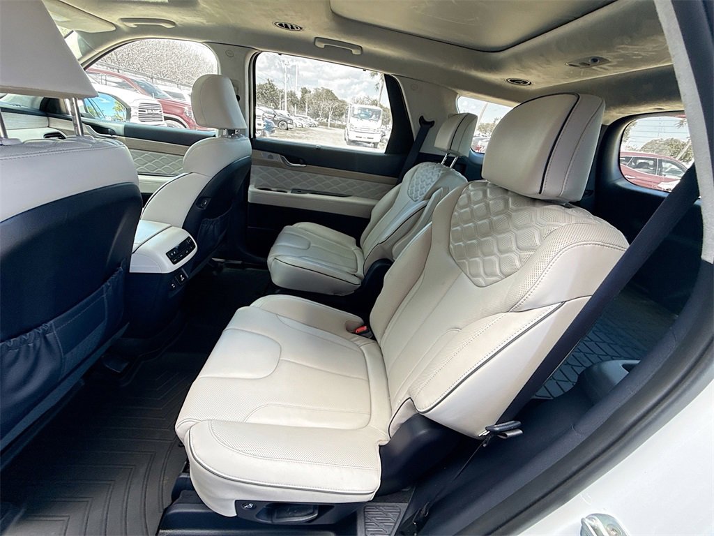 Used 2021 Hyundai Palisade Calligraphy image 28