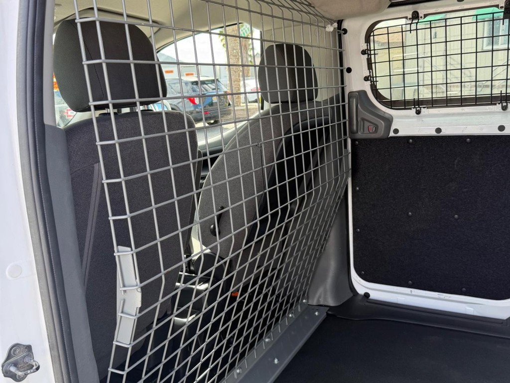 Used 2021 Nissan NV200 SV w/ Sliding Door Glass Package image 23