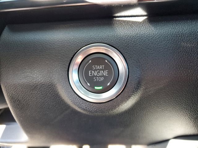 New 2026 GMC Terrain AT4 w/ Technology Package II AWD/4WD image 24