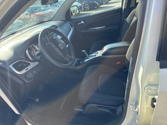 Used 2012 Dodge Journey SXT image 14