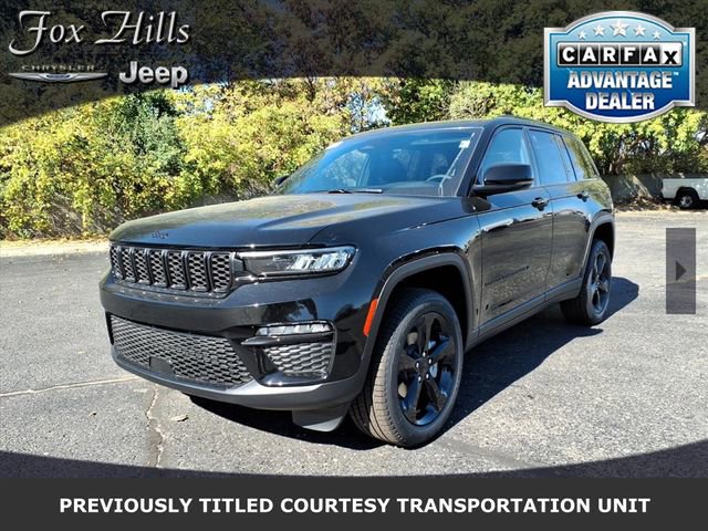 New 2025 Jeep Grand Cherokee Limited w/ Black Appearance Package image 3