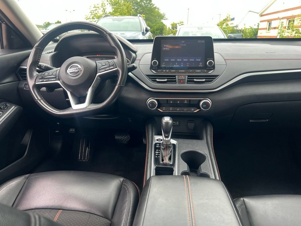 Certified 2022 Nissan Altima 2.5 SR FWD image 16