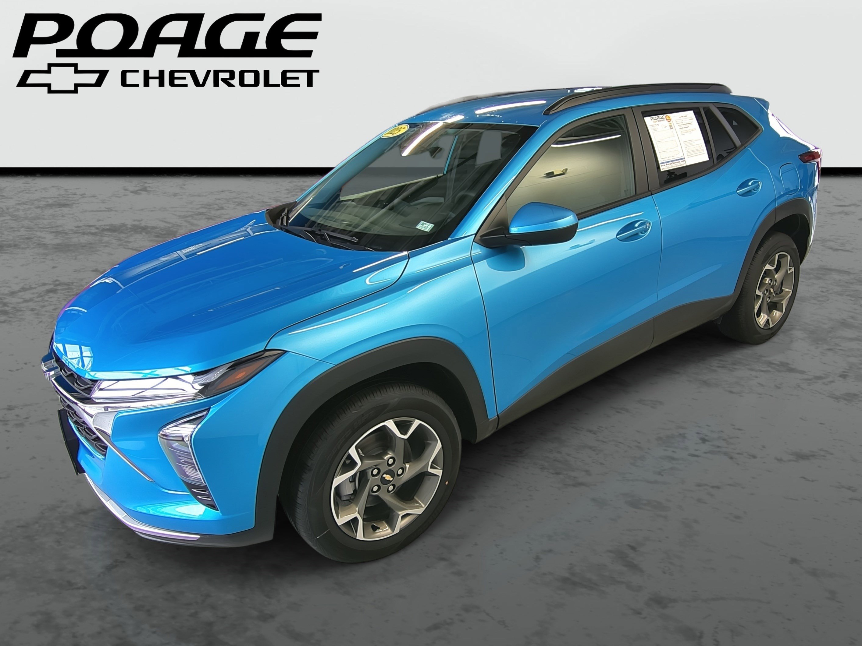 Used 2025 Chevrolet Trax LT w/ Driver Confidence Package