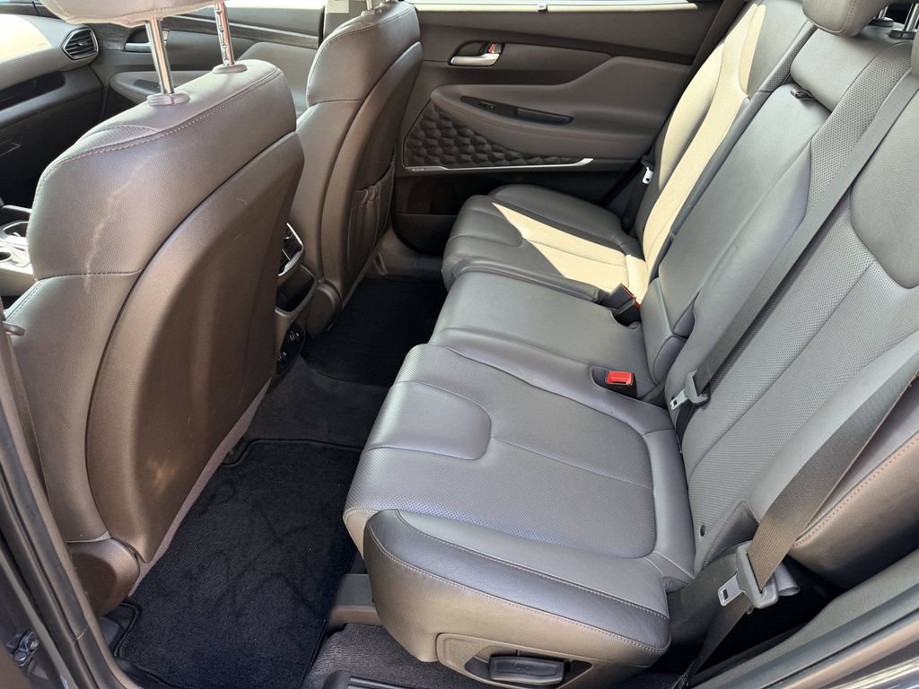 Used 2020 Hyundai Santa Fe SEL w/ Convenience + Premium Package FWD image 15