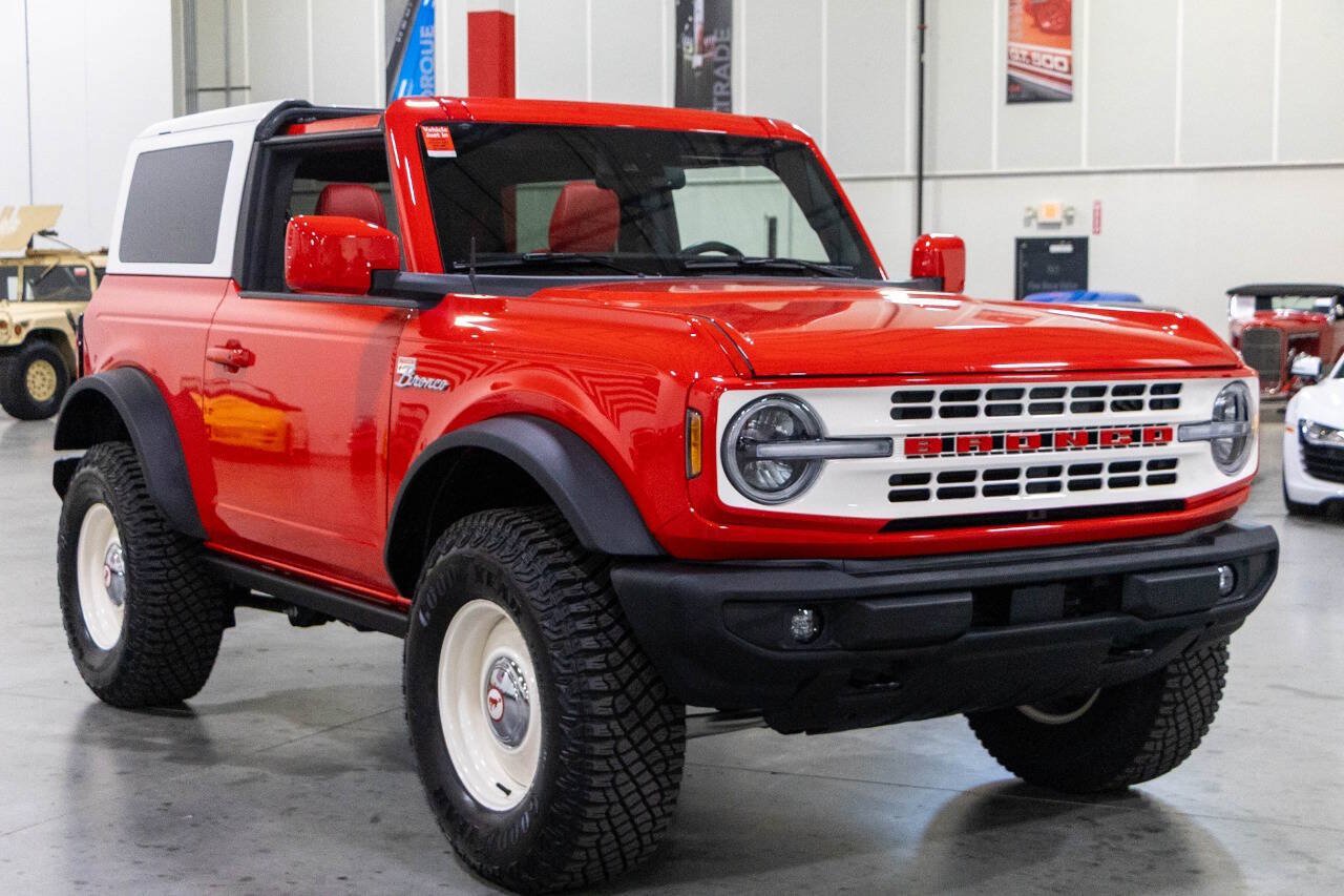 Used 2022 Ford Bronco Outer Banks w/ Sasquatch Package AWD/4WD image 8