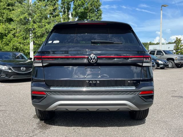 Certified 2025 Volkswagen Taos S AWD/4WD image 6