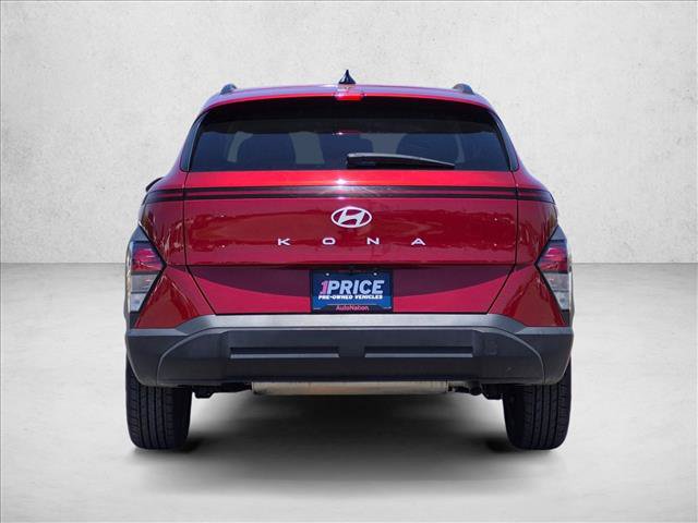 Used 2025 Hyundai Kona SEL FWD image 7